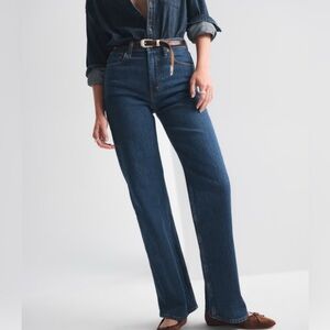 Abercrombie The 90s Relaxed High Rise Jean
